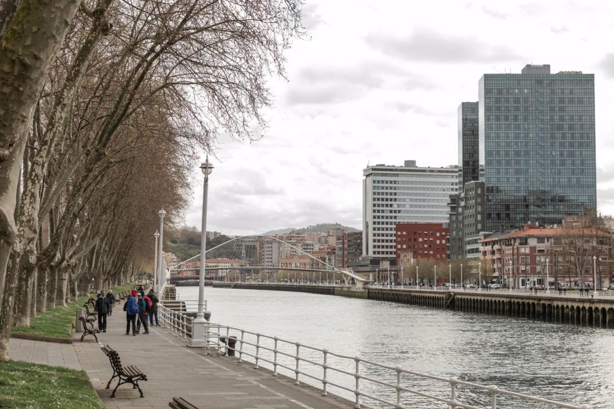 Pension H30 Bilbao Eksteriør bilde